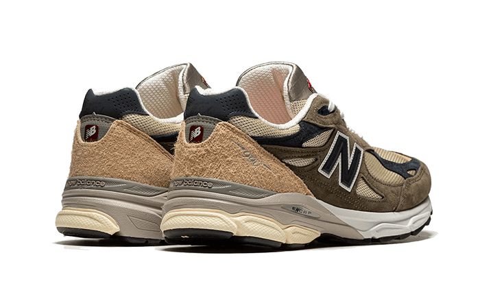 990 v3 Made In USA Green Cream (M990TO3) - 37.5 EU - 5 US - Green | SOSUKICKS