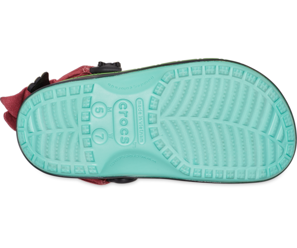 Crocs Classic Clog One Piece Roronoa Zoro