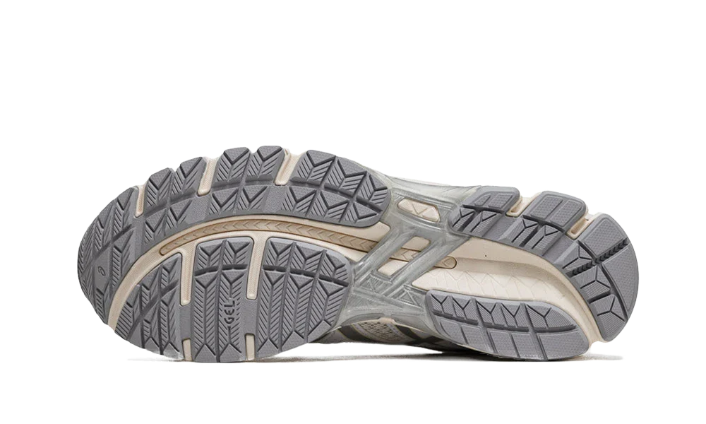 Gel-Kayano 20 White Pure Silver (1203A388-100) - 37.5 EU - 5 US - Gray | SOSUKICKS