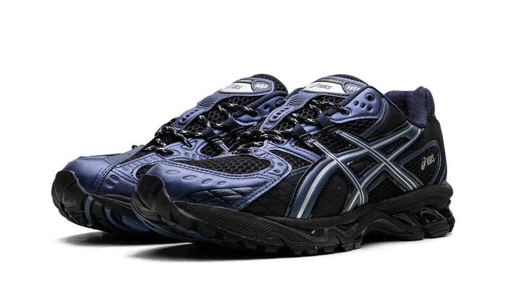 Gel-Nimbus 10.1 Black Grand Shark (1203A543-002) - 37 EU - 4.5 US - Black | SOSUKICKS