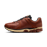 Nike Zoom Vomero 5 Swooshless Pony Sail