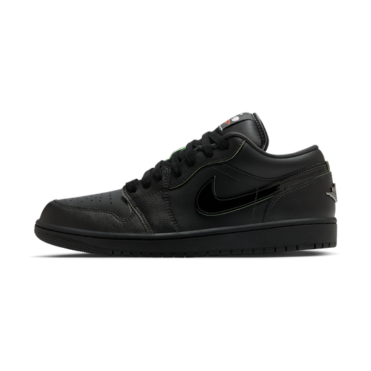 Jordan 1 Low SE Black Cat Mascot