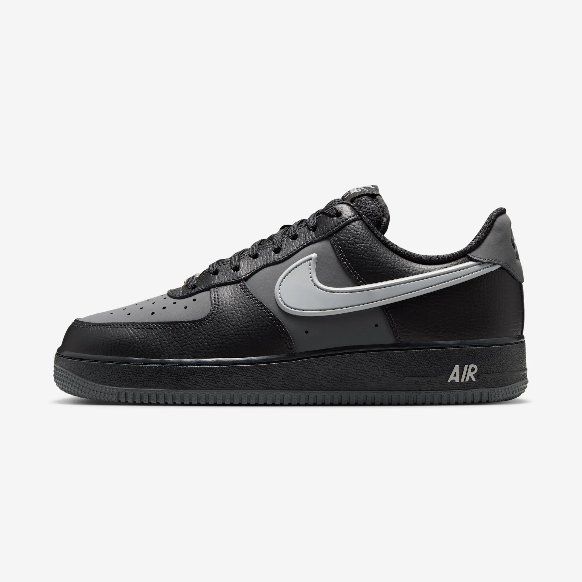 Nike Air Force 1 Low '07 LV8 Black Light Smoke Grey