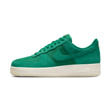 Nike Air Force 1 Low '07 LV8 Malachite Pale Ivory Metallic Gold