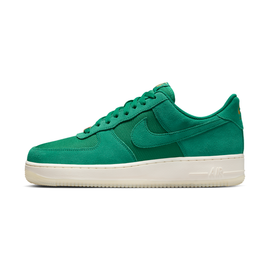 Nike Air Force 1 Low '07 LV8 Malachite Pale Ivory Metallic Gold