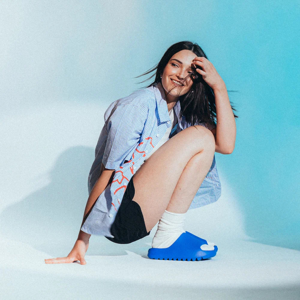 Yeezy Slide Azure (ID4133) - 40.5 EU - 7 US - Blue | SOSUKICKS