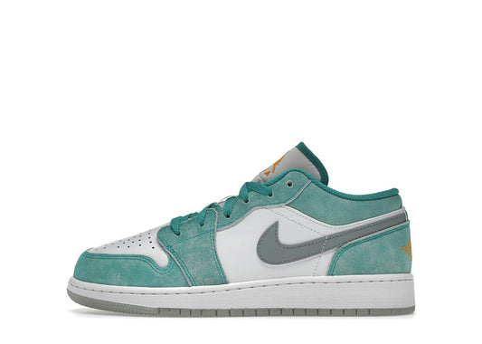 Jordan 1 Low New Emerald (GS)