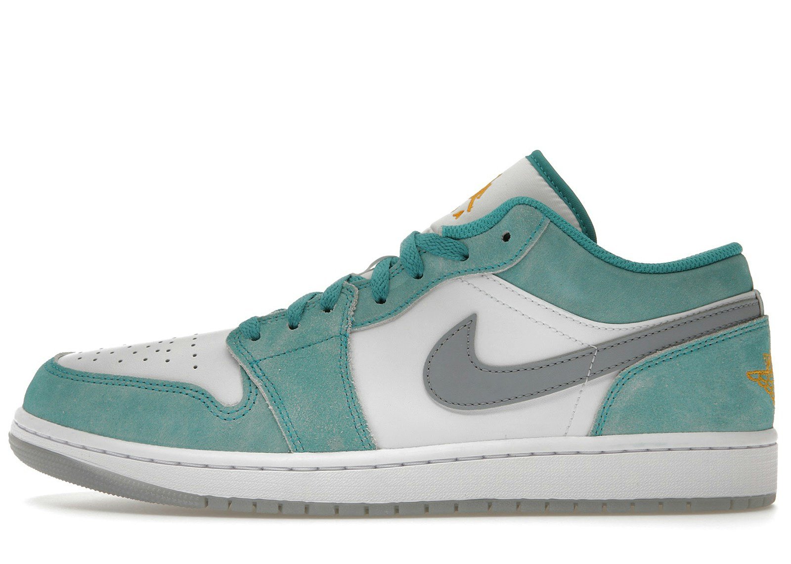 Jordan 1 Low SE New Emerald