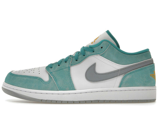 Jordan 1 Low SE New Emerald