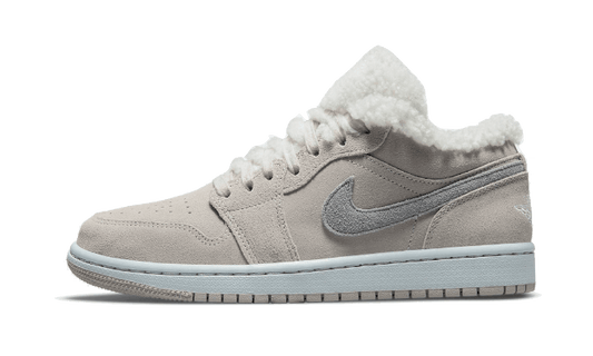 Air Jordan 1 Low SE Sherpa Fleece