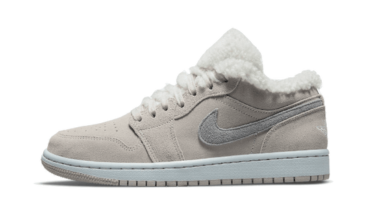Air Jordan 1 Low SE Sherpa Fleece (DO0750-002) - EU 36–44.5 - Gray | SOSUKICKS