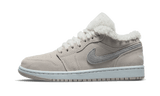 Jordan 1 Low SE Sherpa Fleece (Women's)