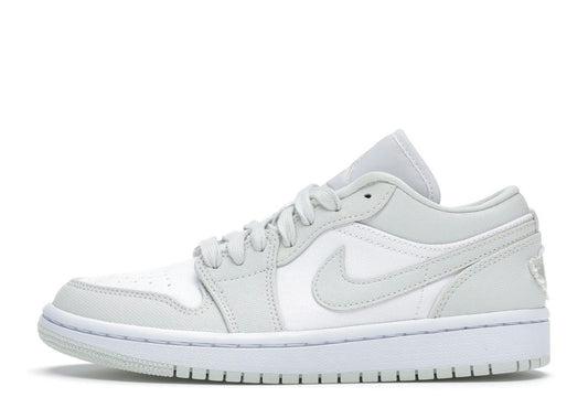 Jordan 1 Low Spruce Aura (Women's)
