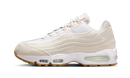 Air Max 95 x Levi's Light Orewood