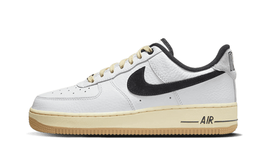 Air Force 1 '07 LX Low Command Force Summit White Black (DR0148-101) - EU 35.5–44.5 - White | SOSUKICKS