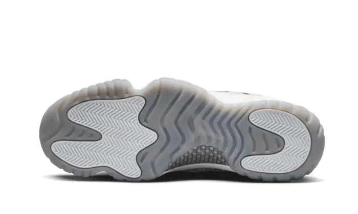 Air Jordan 11 Low IE Light Orewood Brown (919712-102) - 41 EU - 8 US - Brown | SOSUKICKS