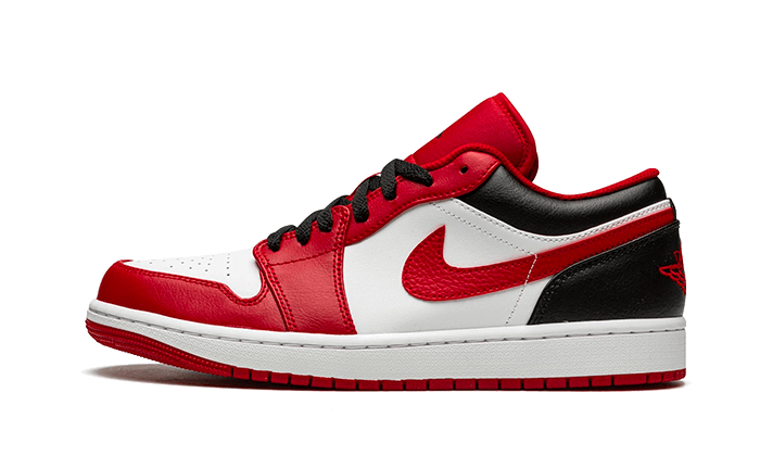 Air Jordan 1 Low Bulls