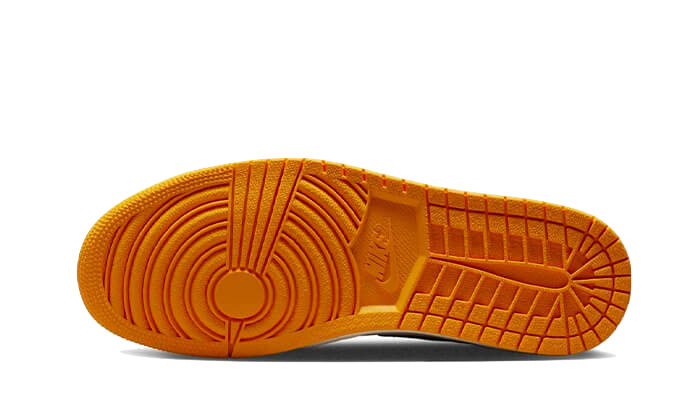 Air Jordan 1 Retro High OG Yellow Toe (555088-711) - 37.5 EU - 5Y US - Yellow | SOSUKICKS