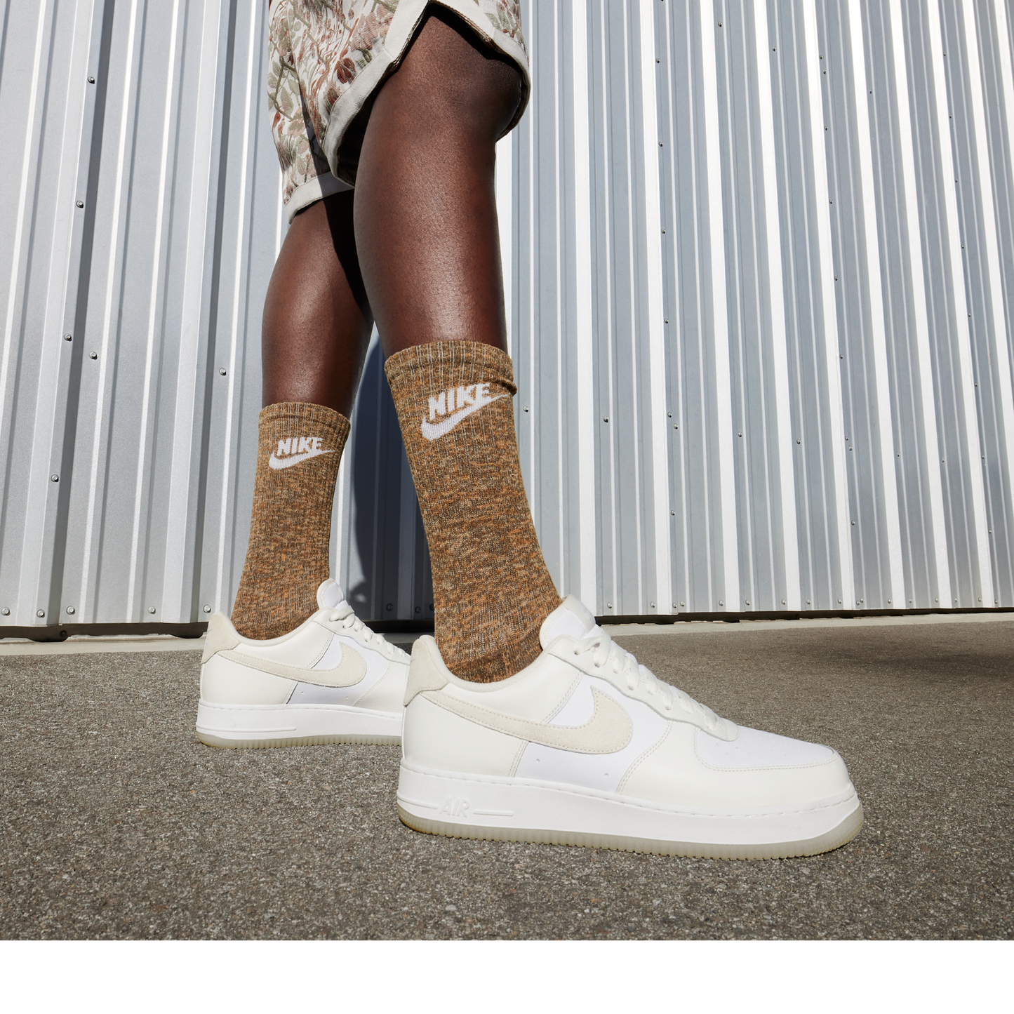 Nike Air Force 1 Low '07 LV8 Summit White Phantom