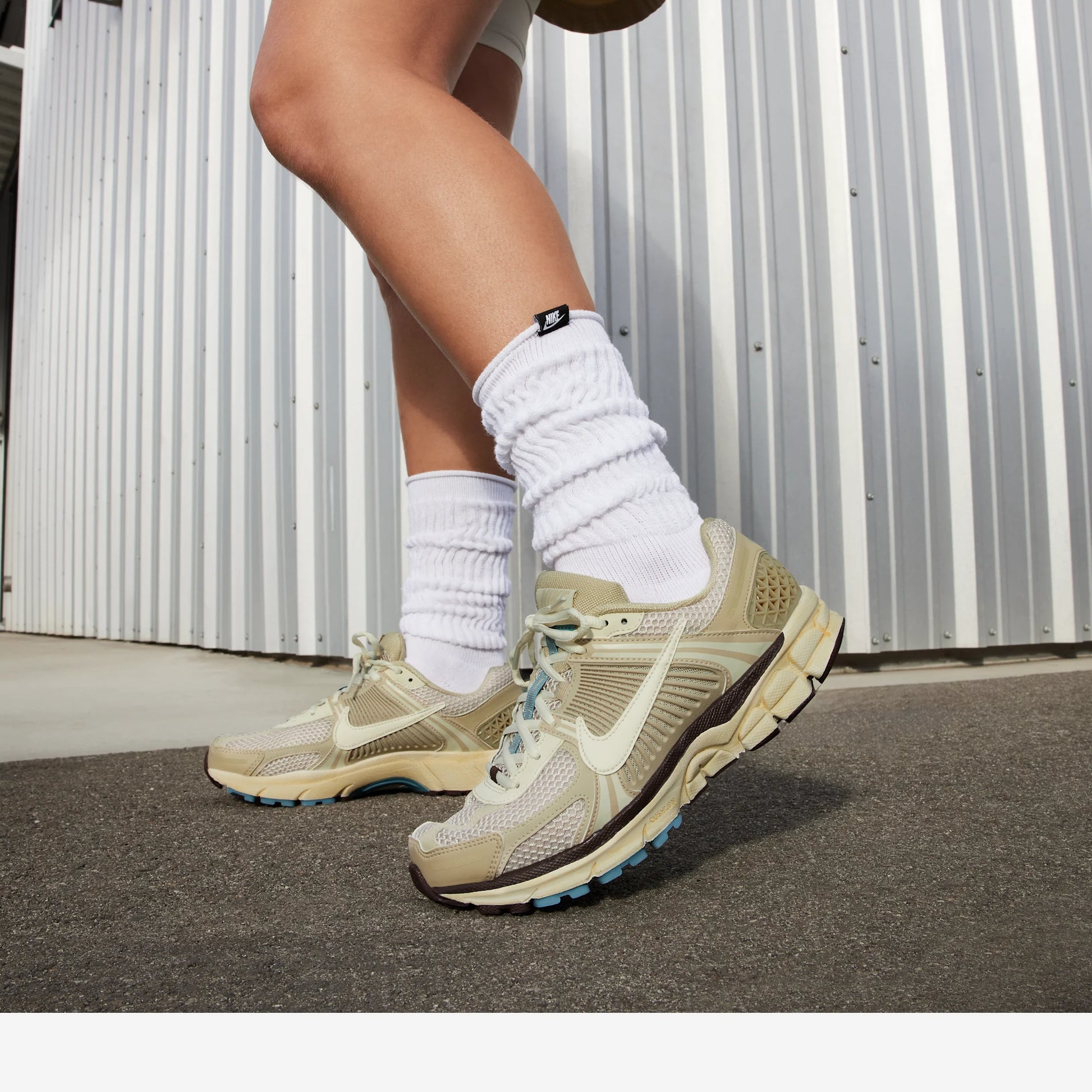 Nike Zoom Vomero 5 Oatmeal (Women's)
