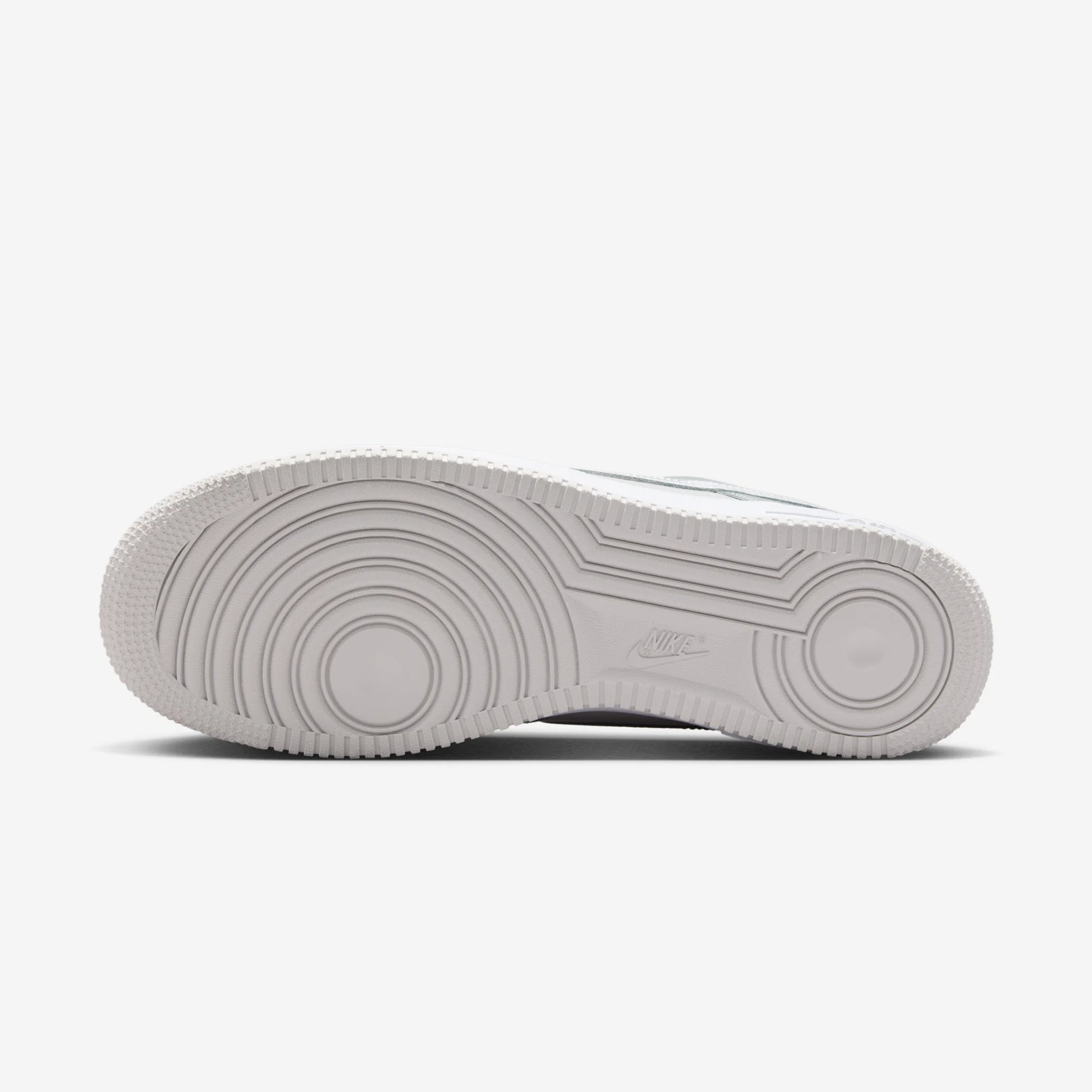 Nike Air Force 1 Low '07 LV8 Wolf Grey Vast Grey White