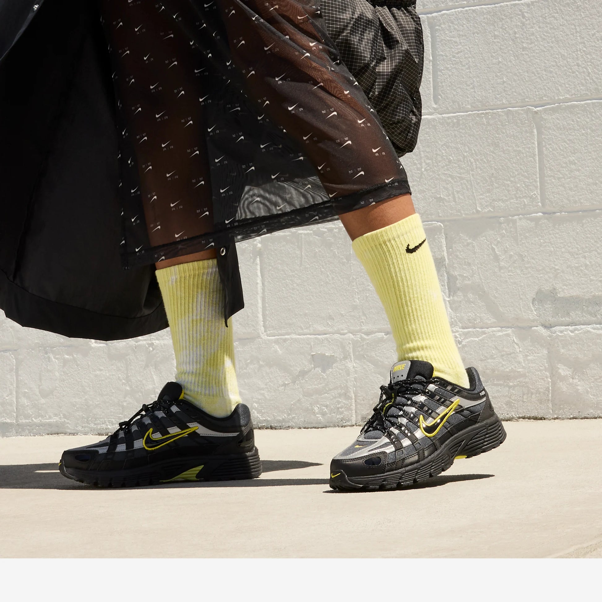 Nike P-6000 Anthracite High Voltage (Women's)