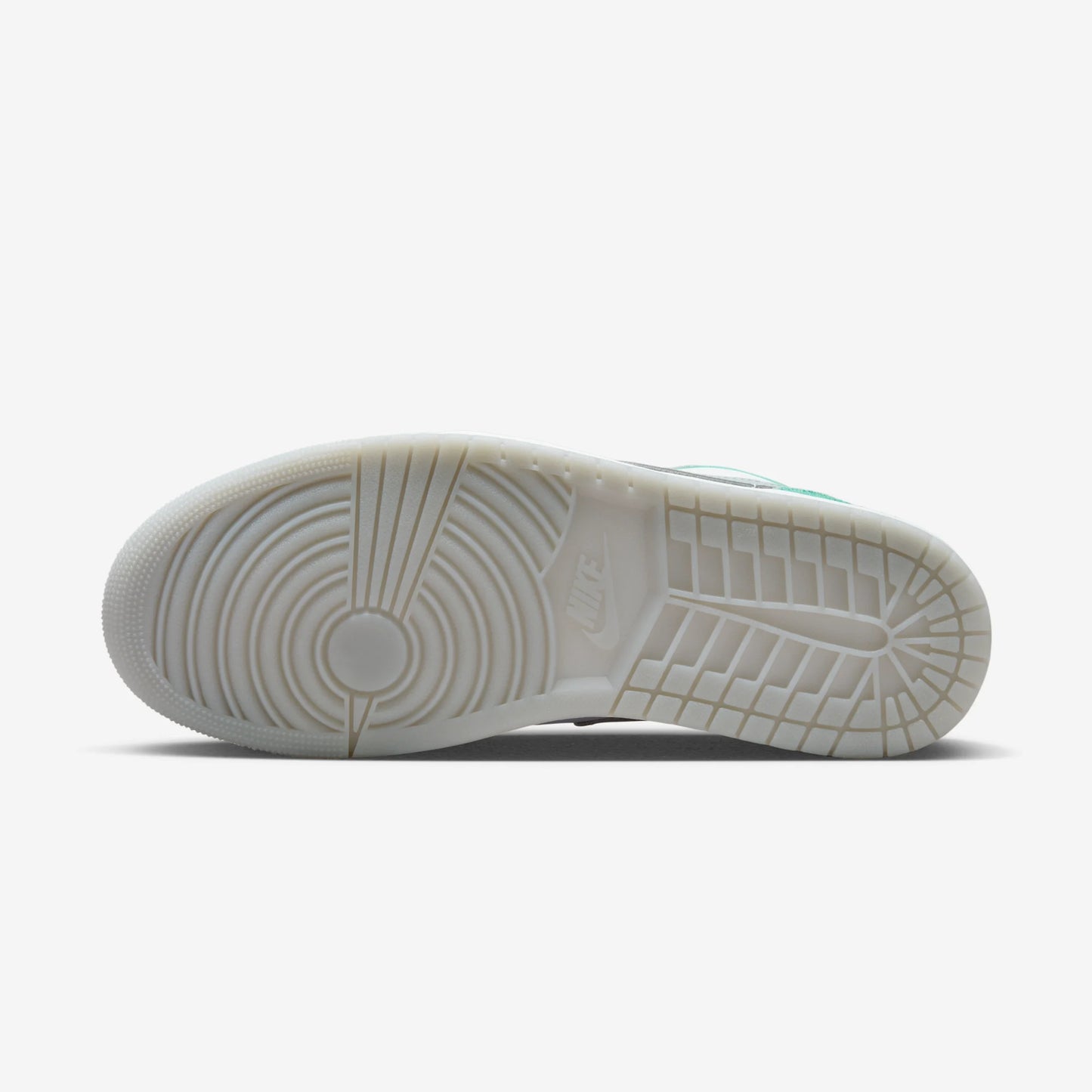Jordan 1 Low SE New Emerald