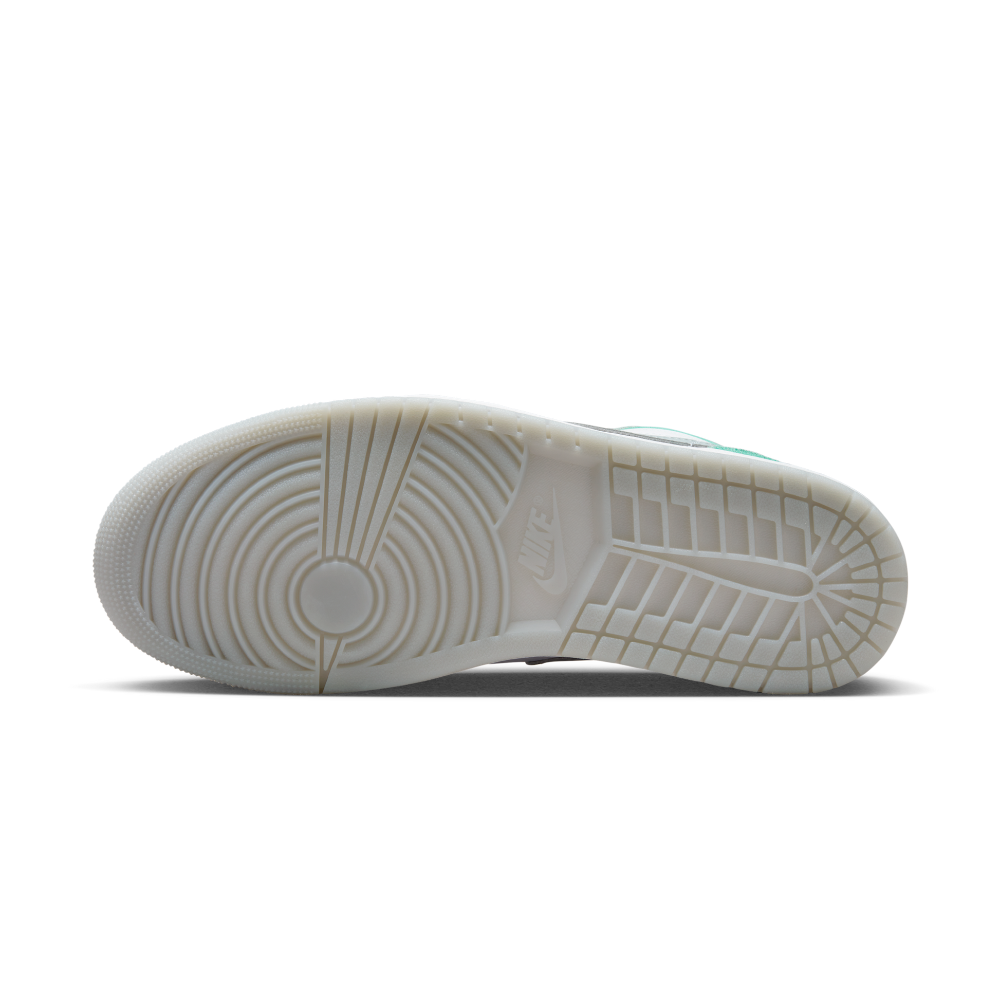 Jordan 1 Low SE New Emerald