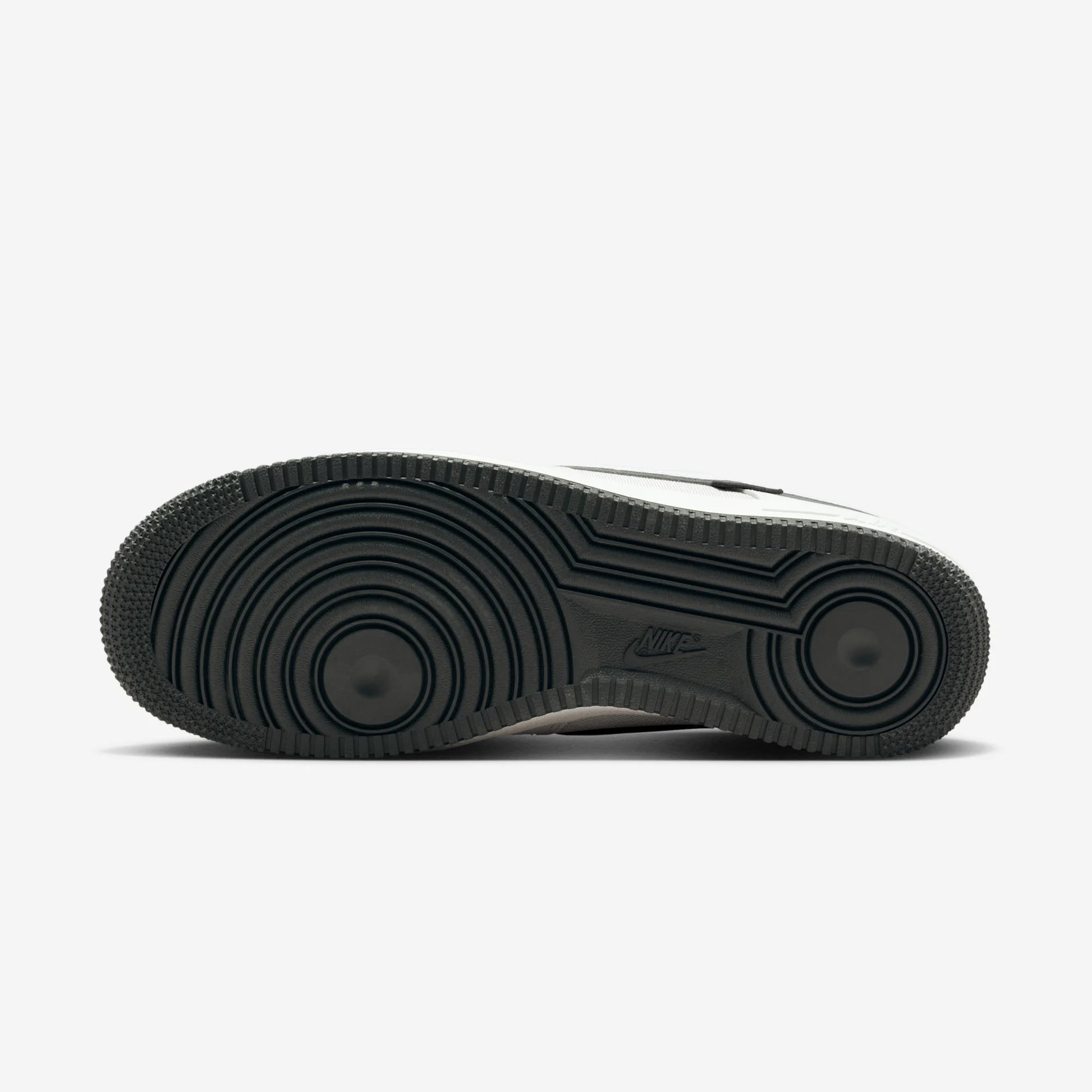 Nike Air Force 1 Low '07 LV8 Summit White Dark Smoke Grey Cordura