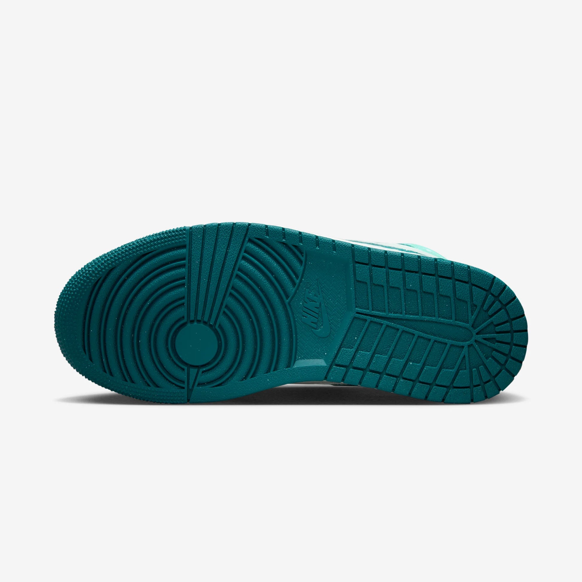 Jordan 1 Mid Chenille Bleached Turquoise (Women's)