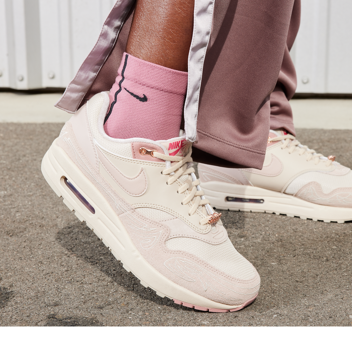 Nike Air Max 1 Serena Williams Design Crew Los Angeles (Women's)