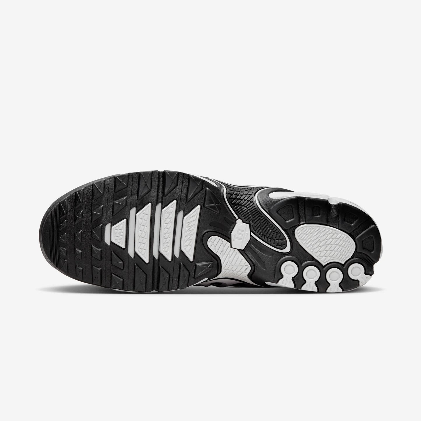 Nike Air Max Plus Drift White Black Metallic Silver
