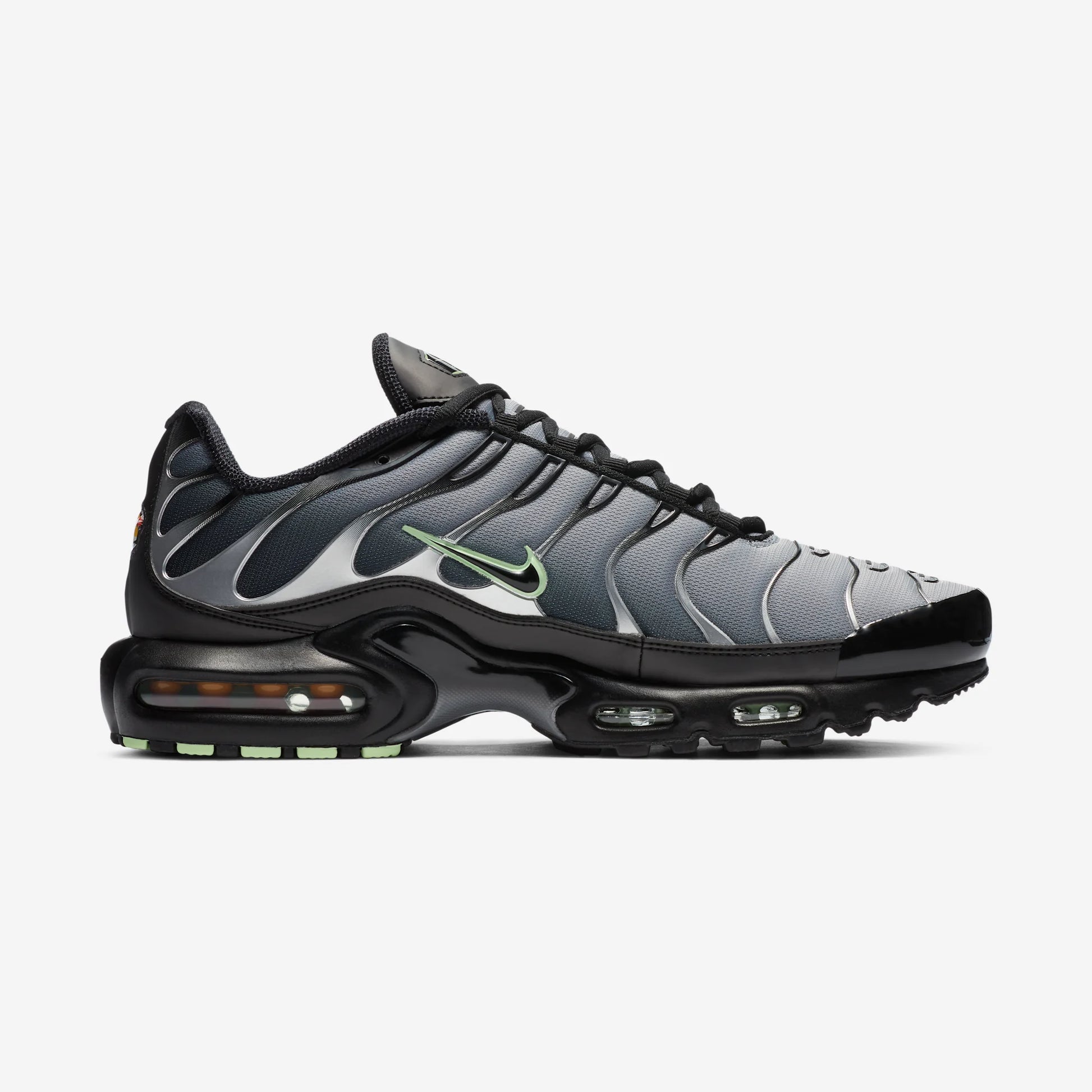Nike Air Max Plus Black Particle Grey Vapour Green