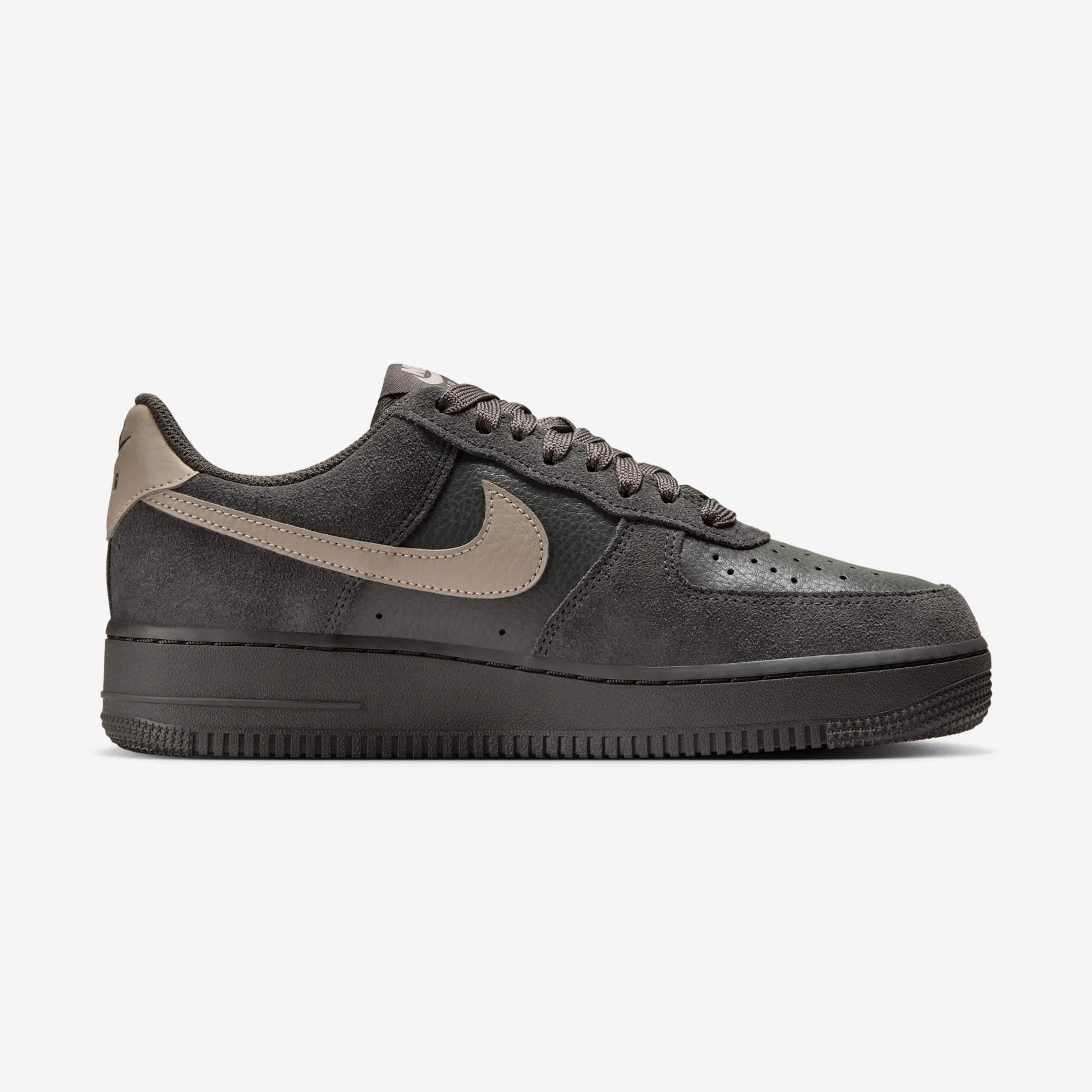 Nike Air Force 1 Low Medium Ash Off Noir (Women's)