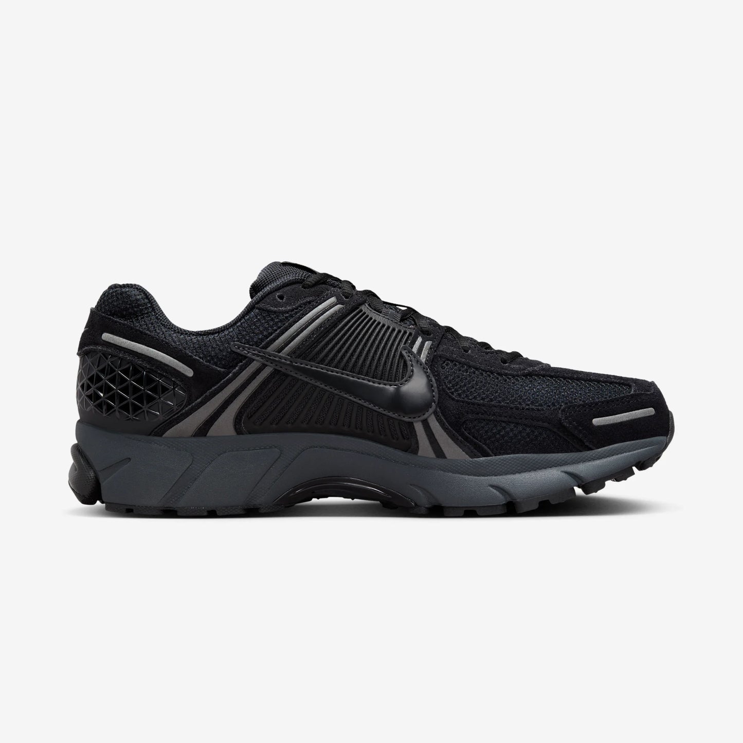 Nike Zoom Vomero 5 Black Metallic Dark Grey