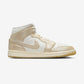 Jordan 1 Mid SE Metallic Team Gold (Women's)