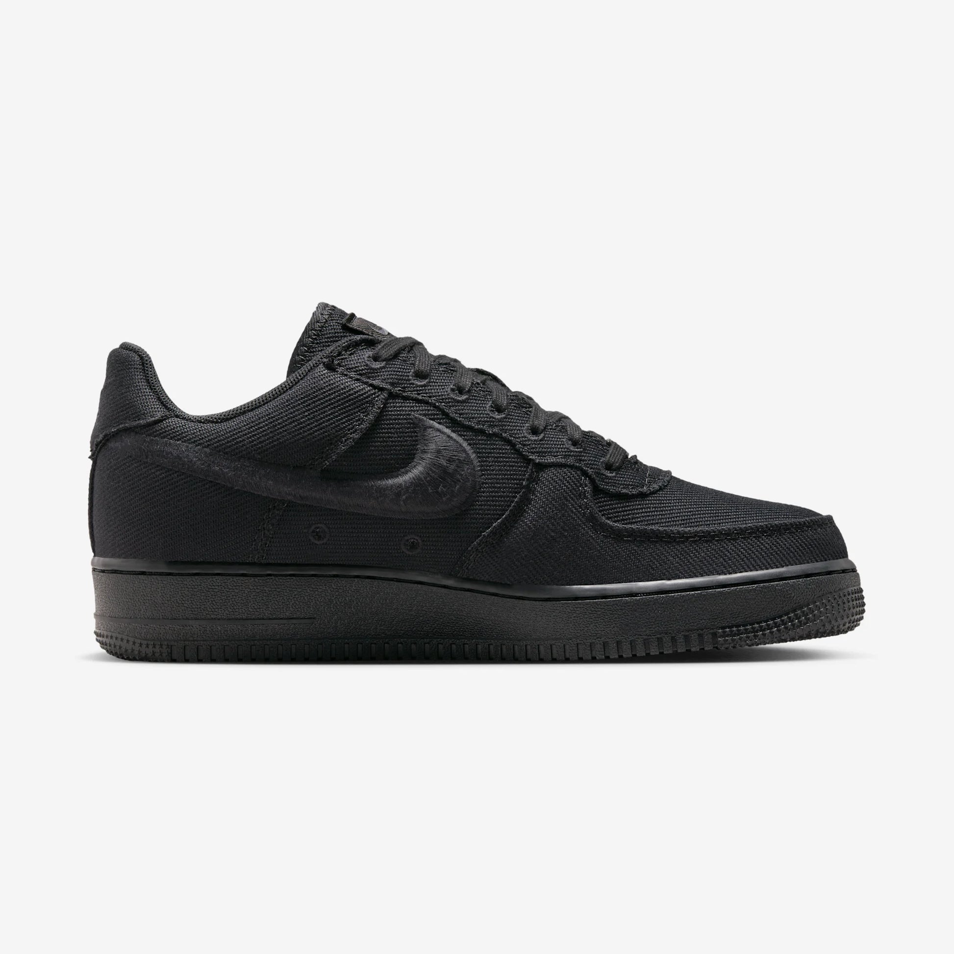 Nike Air Force 1 Low Triple Black Canvas