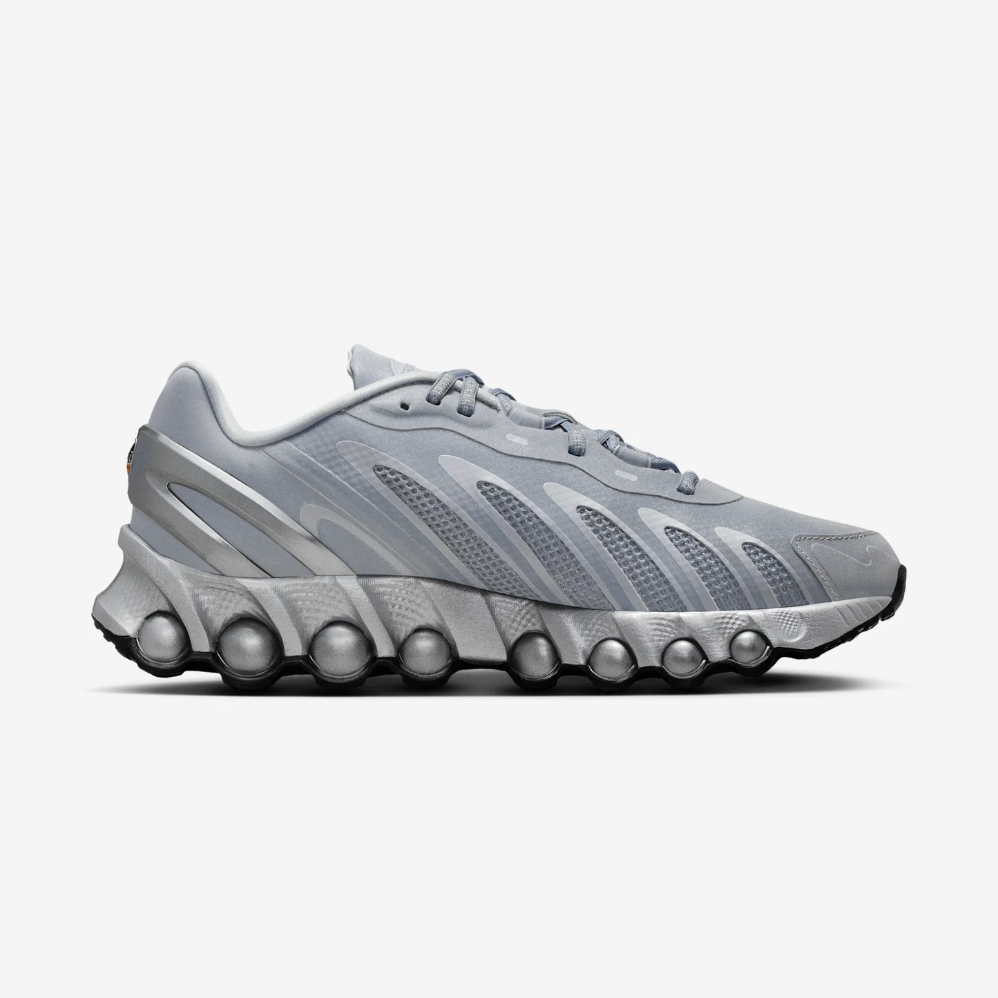 Nike Air Max Dn8 Metallic Silver Black