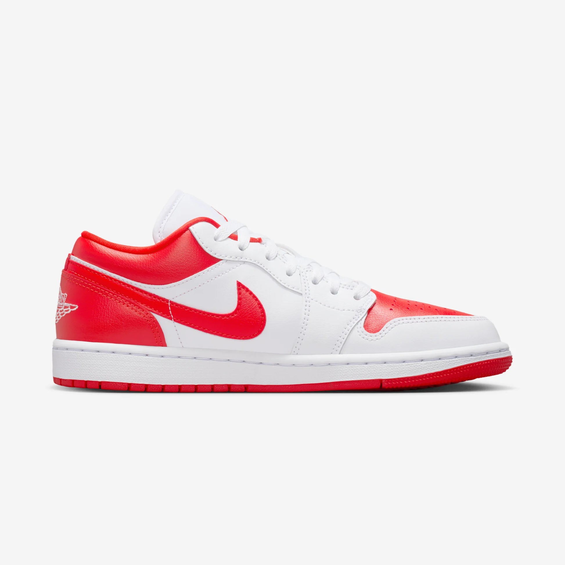 Jordan 1 Low White Chile Red (Women's)