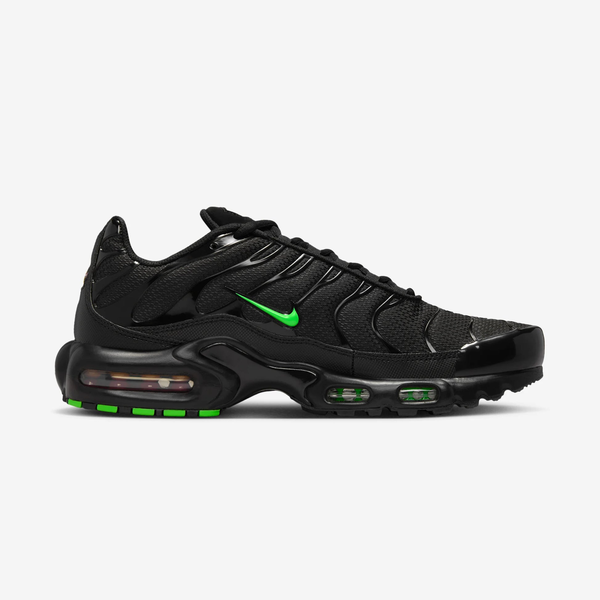 Nike Air Max Plus Black Green Strike