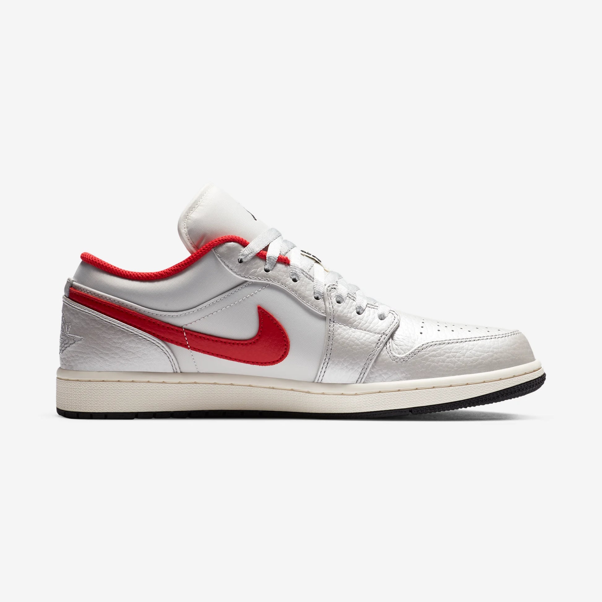 Jordan 1 Low Night Track