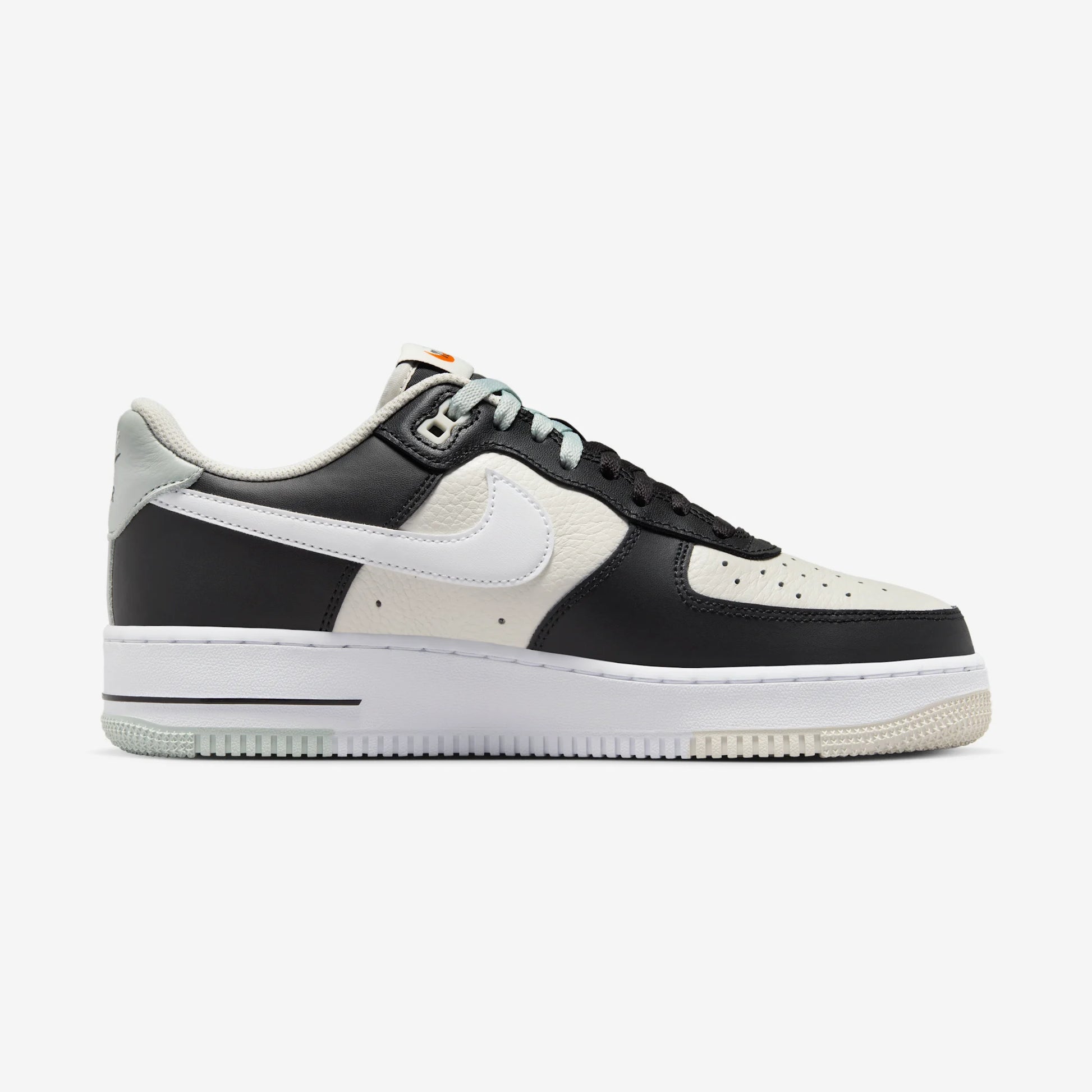 Nike Air Force 1 Low '07 LV8 Split Black Phantom