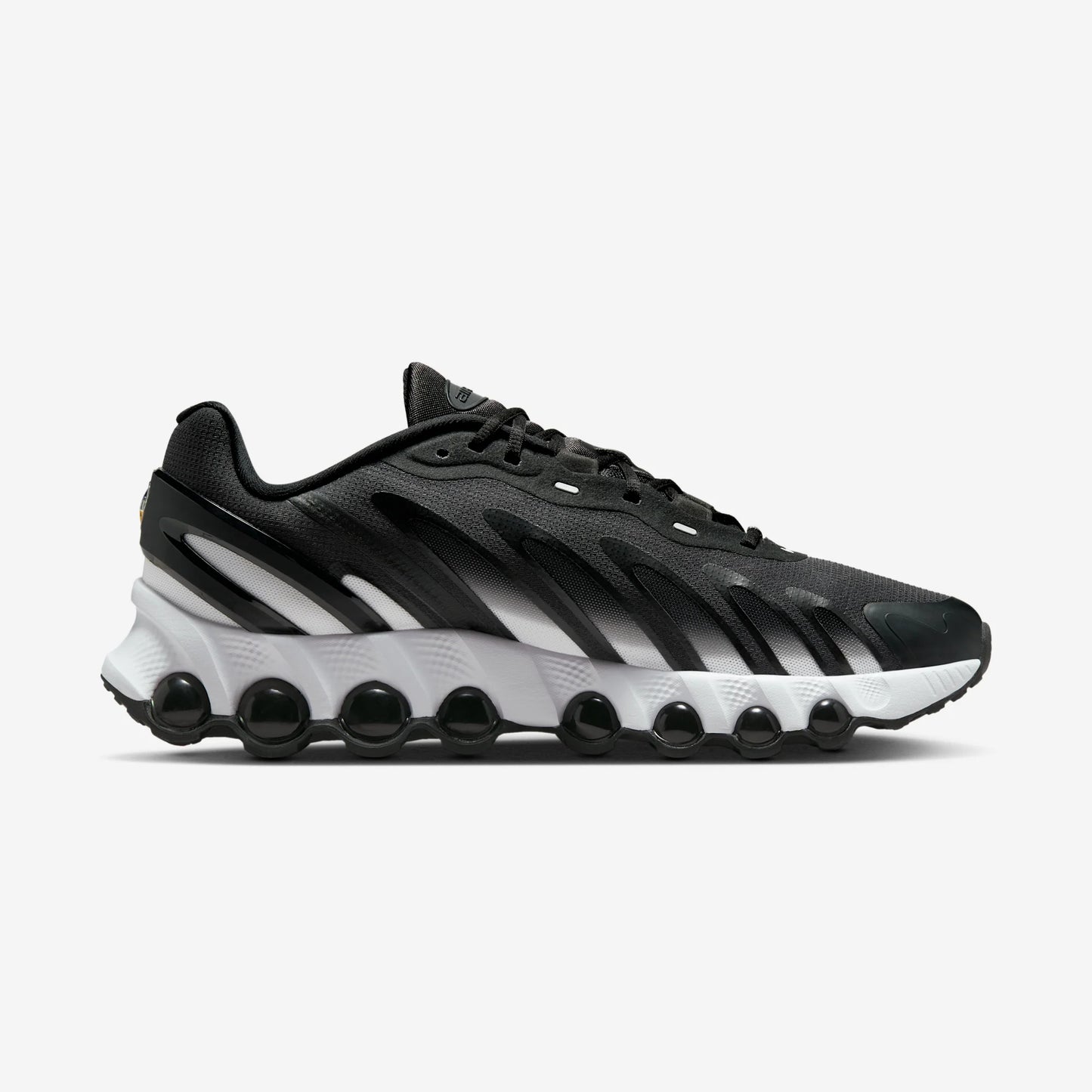 Nike Air Max Dn8 Black White