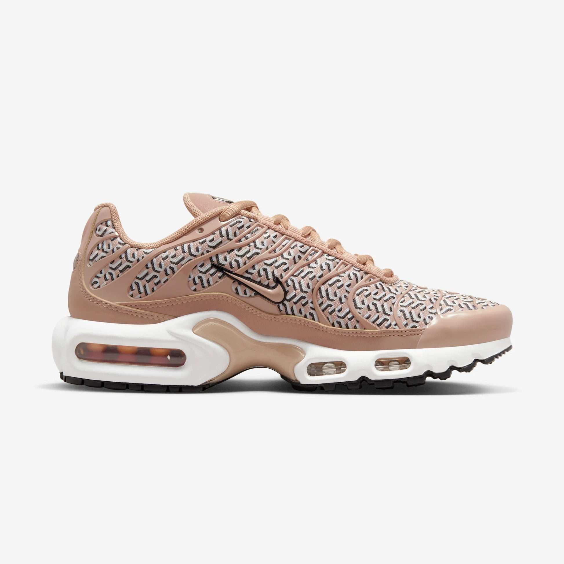 Nike Air Max Plus United in Victory (Women's)
