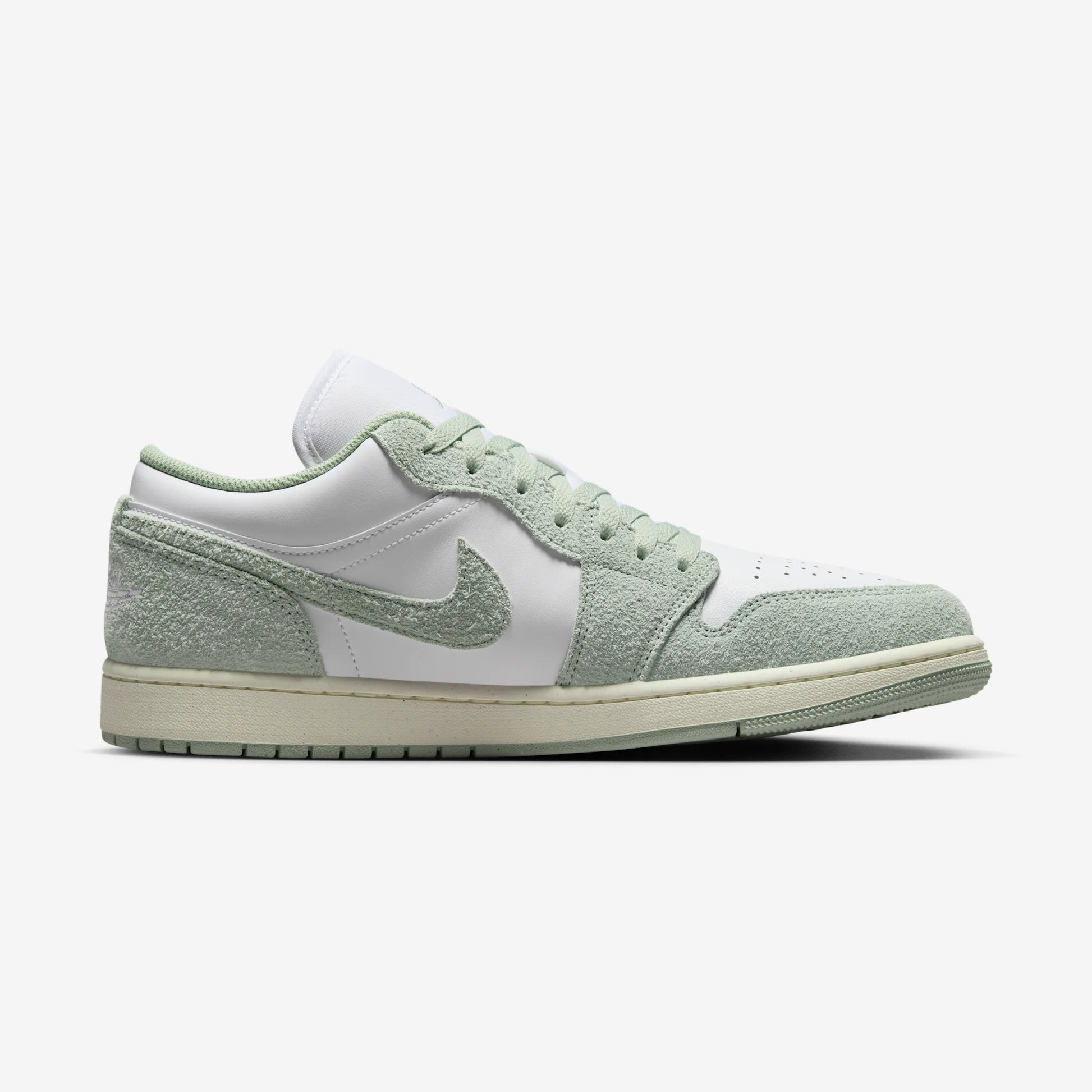 Jordan 1 Low SE Seafoam