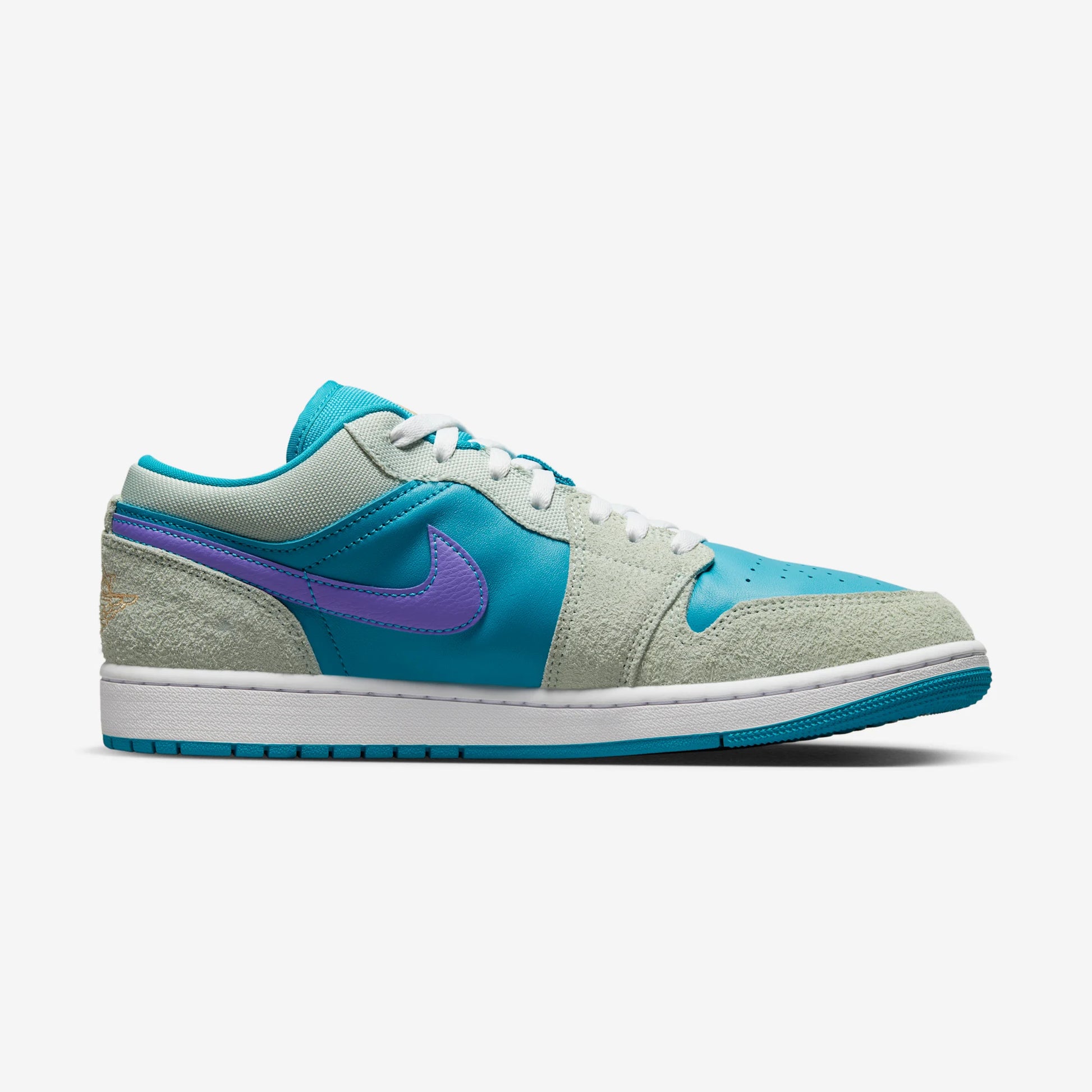 Jordan 1 Low SE Pistachio Frost Aquatone