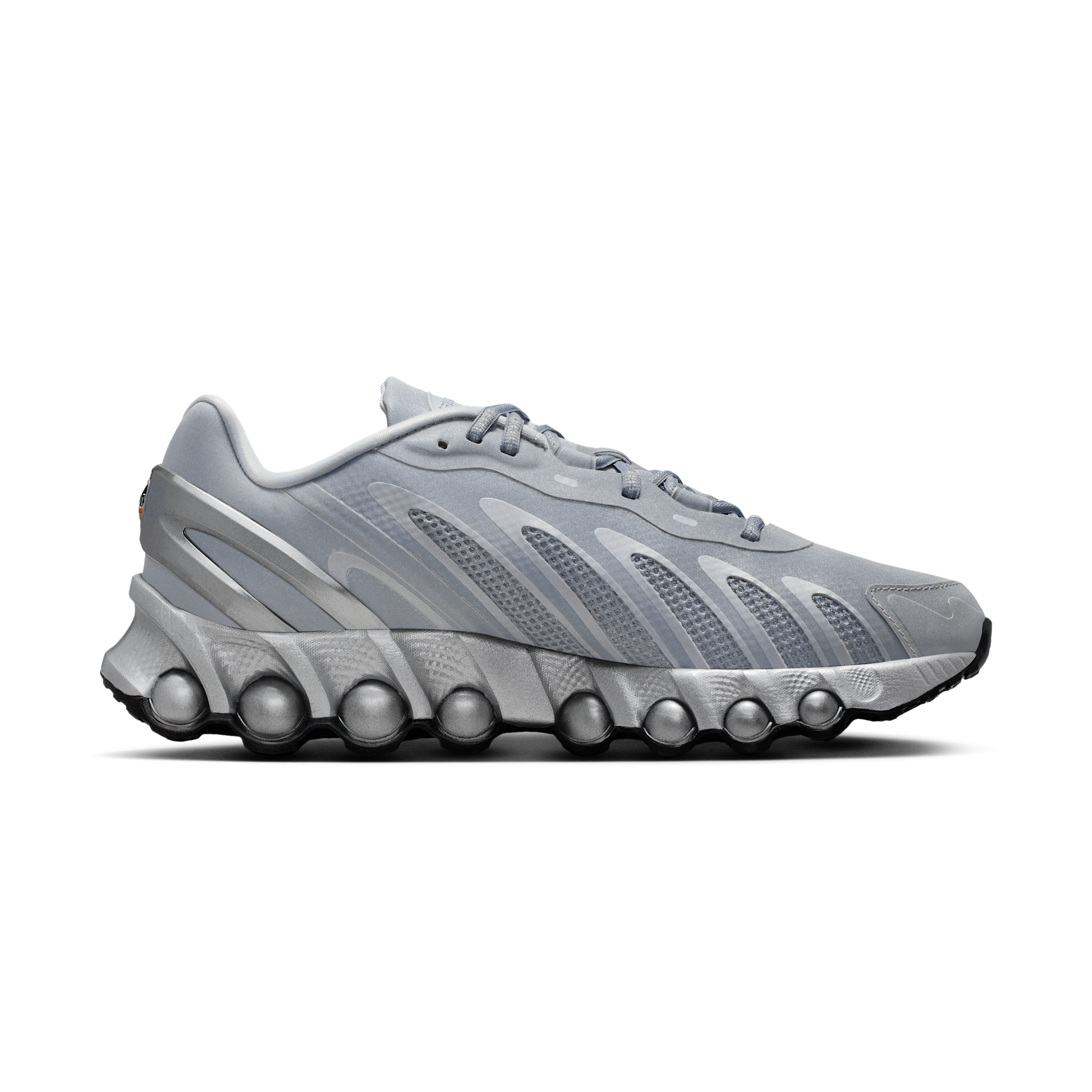 Nike Air Max Dn8 Metallic Silver Black