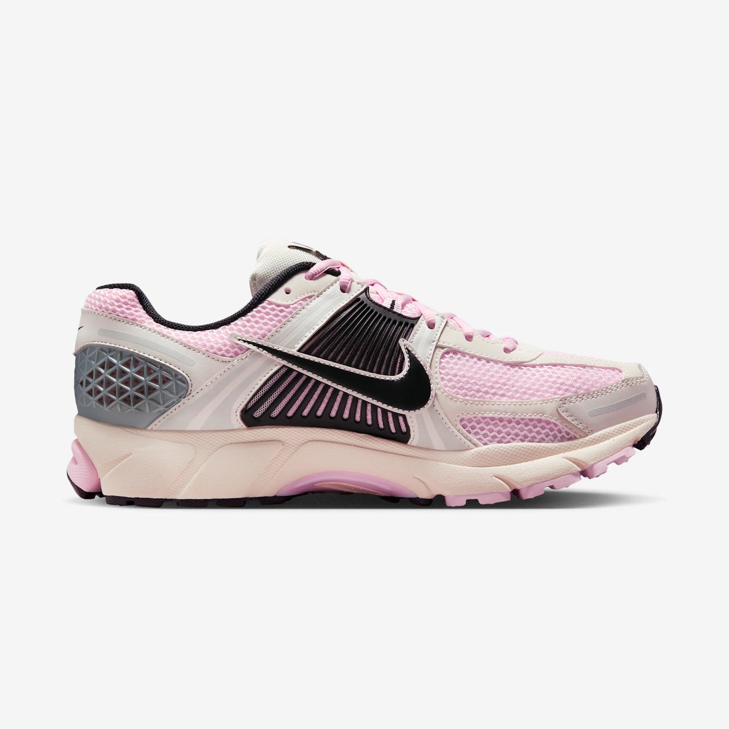 Nike Zoom Vomero 5 Pink Foam Phantom Metallic Platinum Black