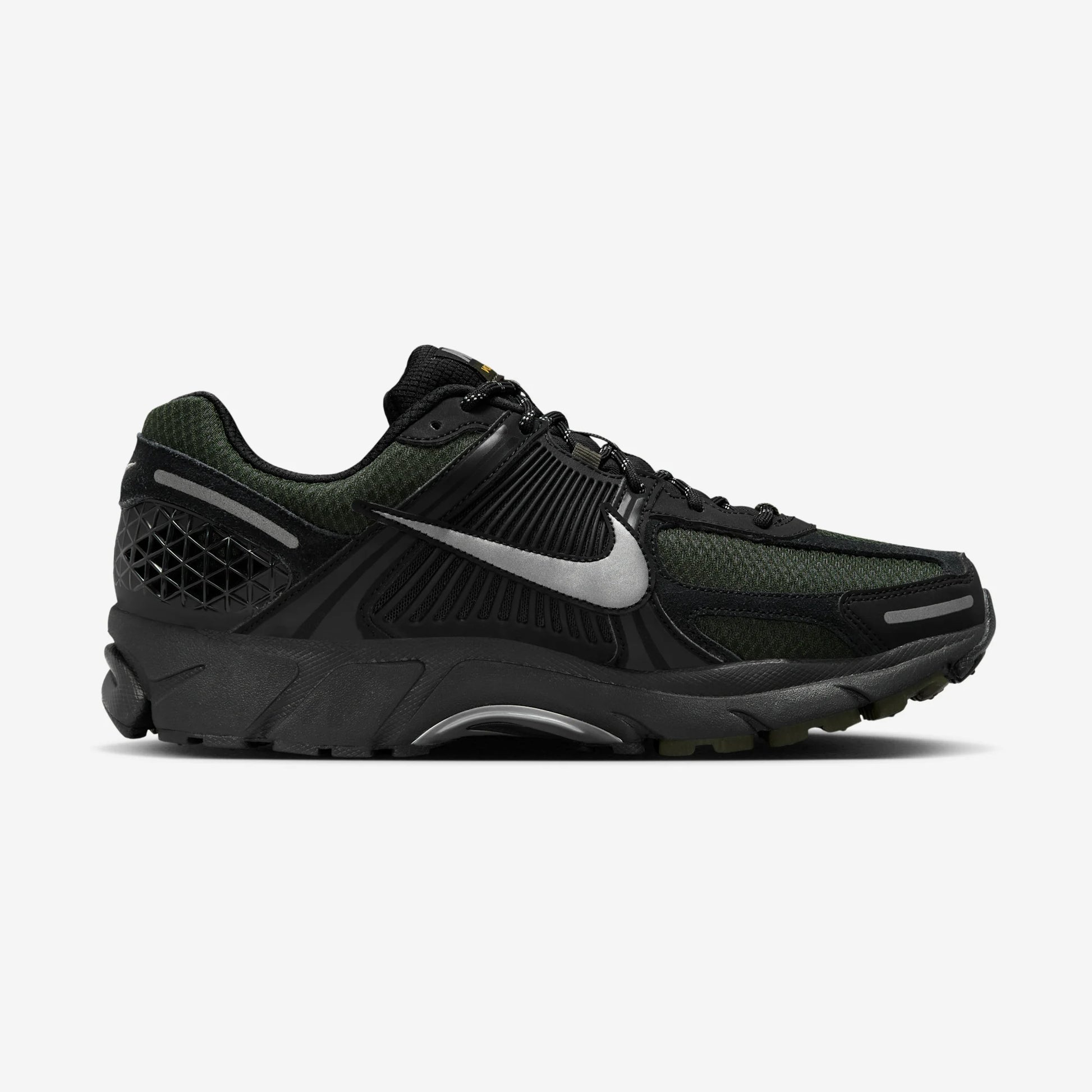 Nike Zoom Vomero 5 Black Sequoia