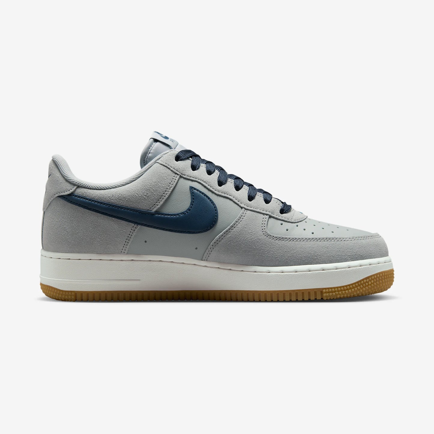 Nike Air Force 1 Low '07 LV8 Light Smoke Grey